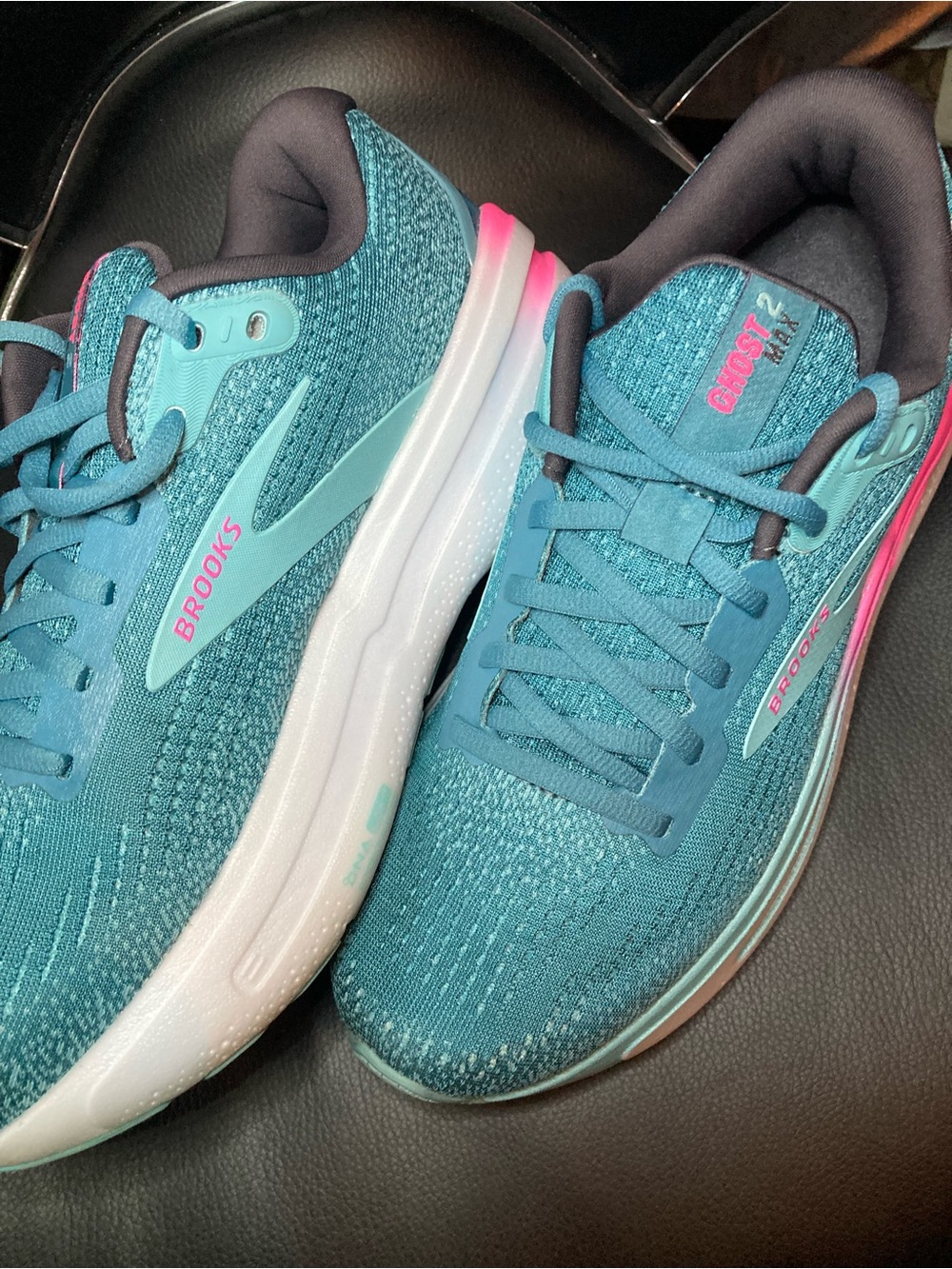 Brooks Women's Teal Running Shoes with Pink Accents - Picture 3 of 6
